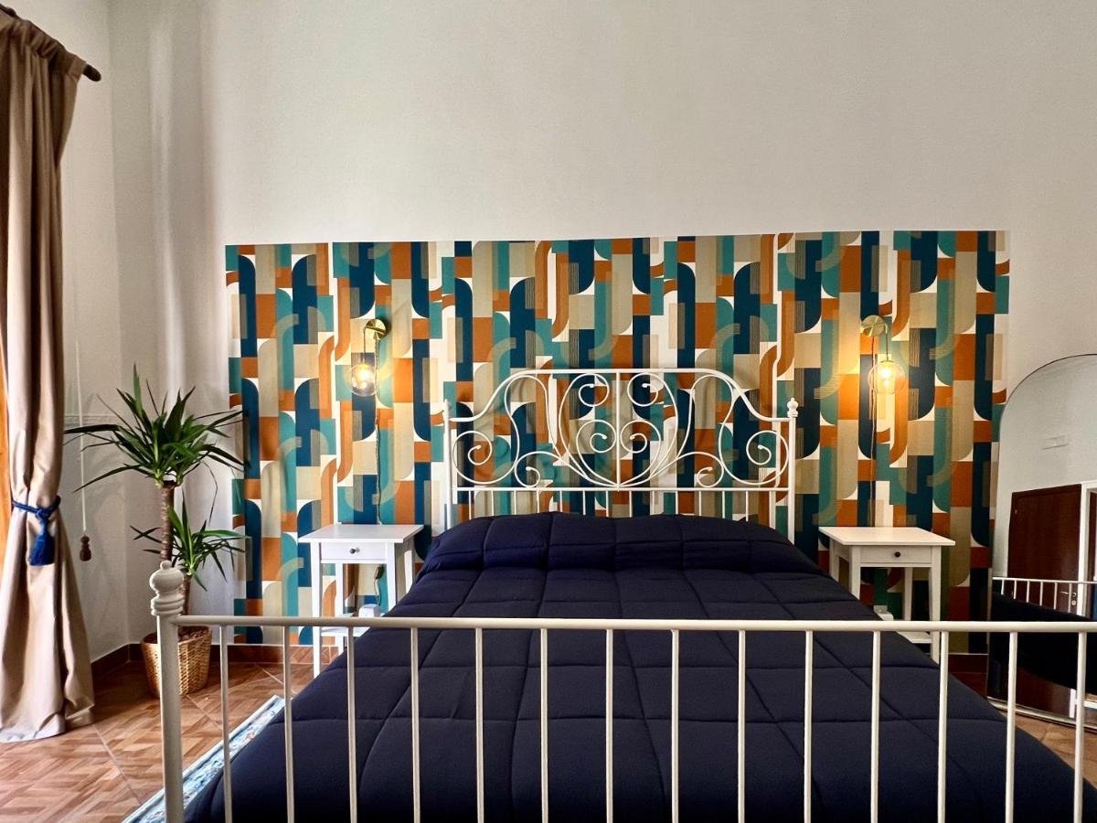 Appartamento Nel Cuore Di Napoli - Apartment In The Heart Of Неаполь Екстер'єр фото