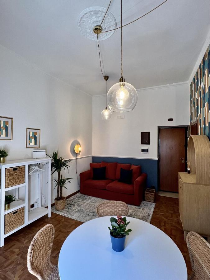 Appartamento Nel Cuore Di Napoli - Apartment In The Heart Of Неаполь Екстер'єр фото